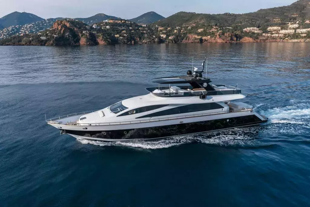 Miss Ter by Amer - Top rates for a Charter of a private Motor Yacht in Italy