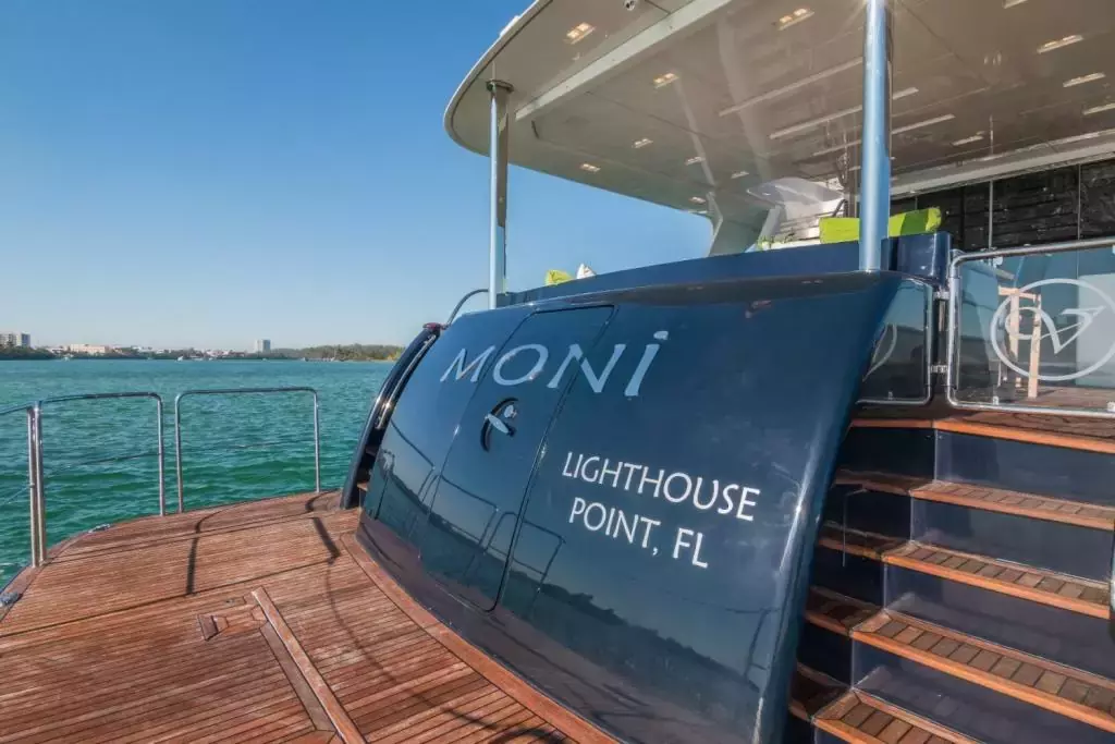 Moni by Vicem Yachts - Top rates for a Charter of a private Motor Yacht in Belize