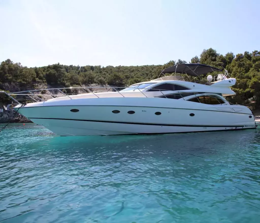 Nataliya by Sunseeker - Top rates for a Charter of a private Motor Yacht in Greece