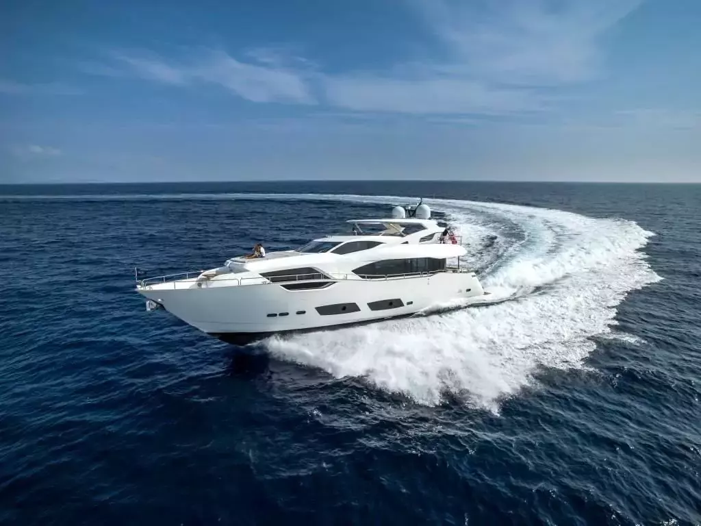 Nitsa by Sunseeker - Special Offer for a private Motor Yacht Charter in St Georges with a crew