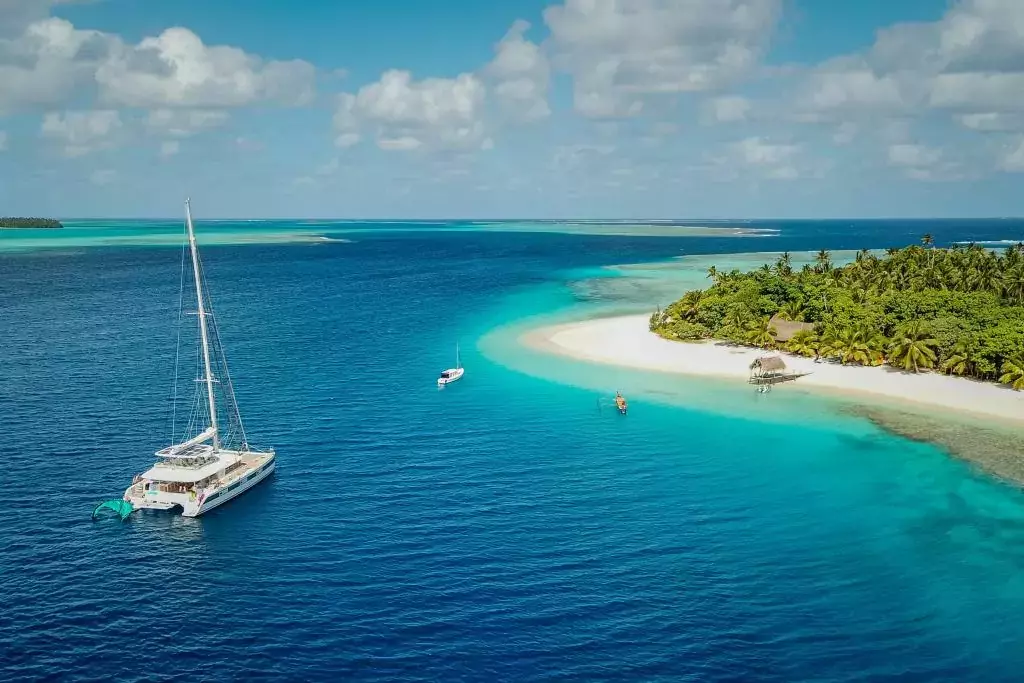 Ocean Views by Sunreef Yachts - Special Offer for a private Sailing Catamaran Charter in Tahiti with a crew