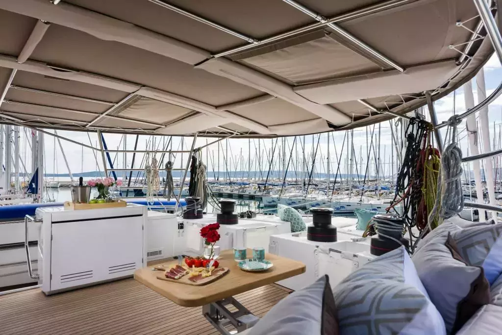 Opal by Lagoon - Special Offer for a private Sailing Catamaran Rental in Rogoznica with a crew