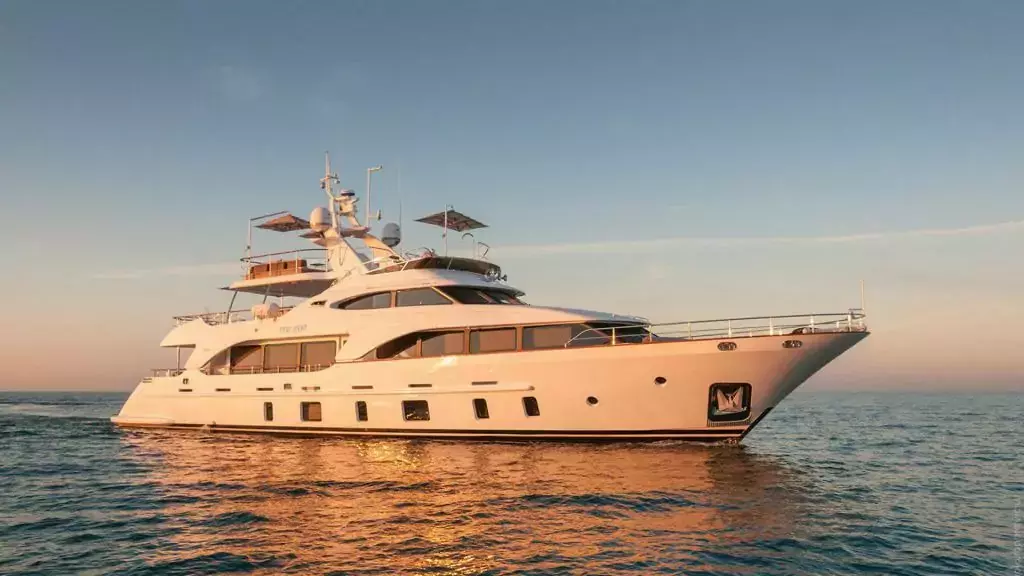 Orso 3 by Benetti - Top rates for a Charter of a private Motor Yacht in France