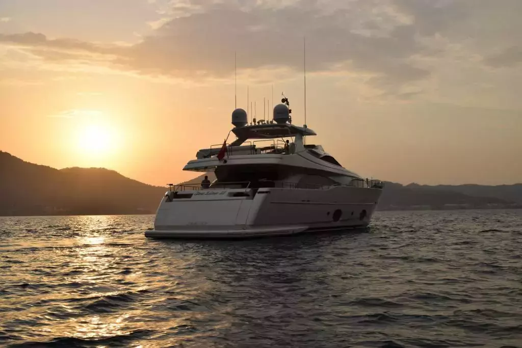 Pareaki II by Ferretti - Special Offer for a private Motor Yacht Charter in Lavrion with a crew