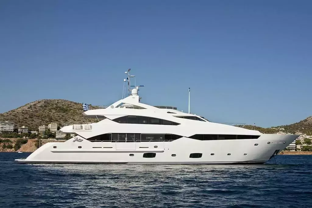 Pathos by Sunseeker - Special Offer for a private Superyacht Rental in Corfu with a crew