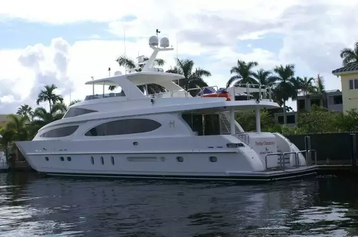 Perfect Harmony by Hargrave - Special Offer for a private Motor Yacht Charter in St Georges with a crew