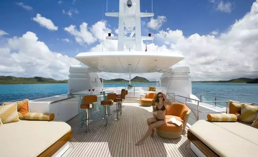 Perle Bleue by Hakvoort - Top rates for a Charter of a private Superyacht in St Martin