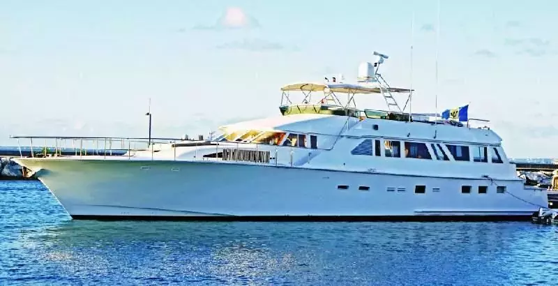 Pixel by Cheoy Lee - Special Offer for a private Motor Yacht Charter in Gourbeyre with a crew