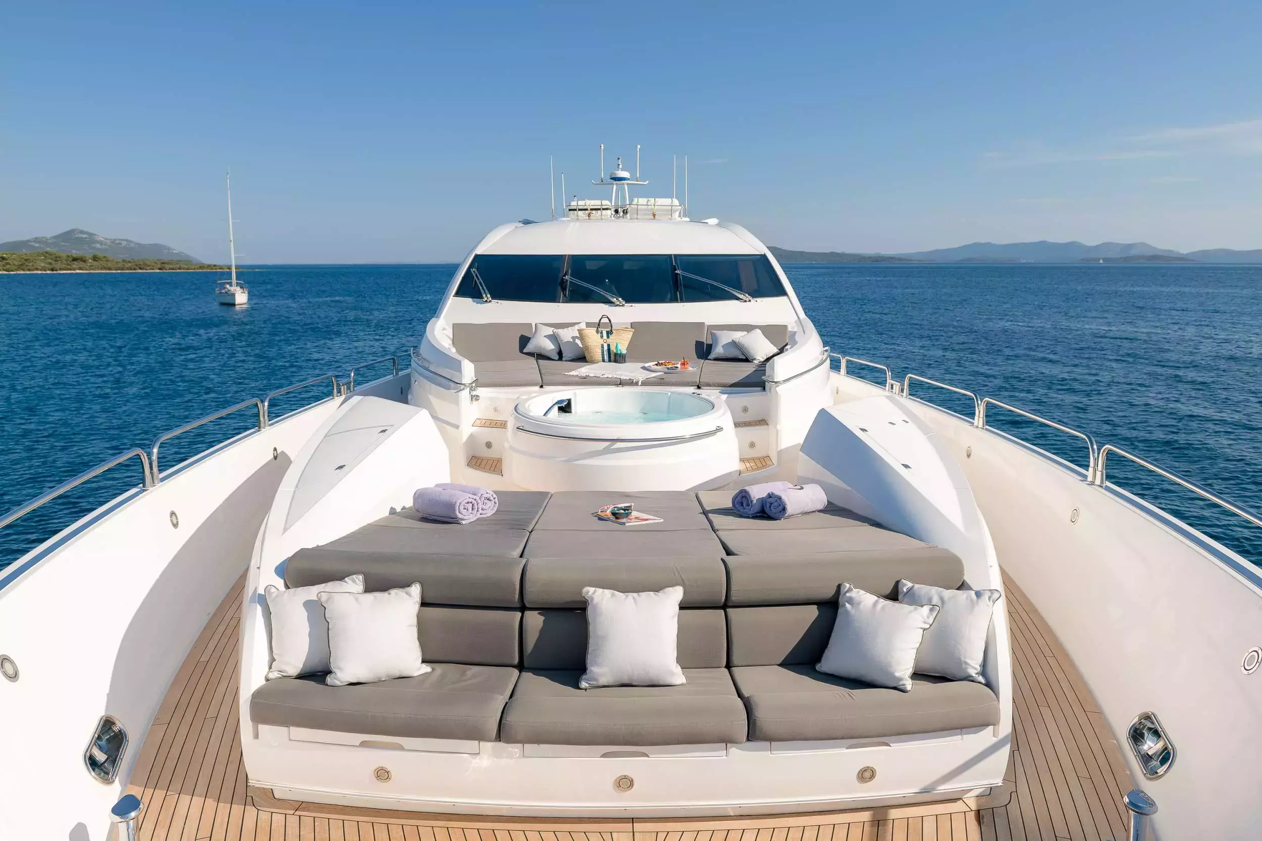 Quantum by Sunseeker - Special Offer for a private Motor Yacht Charter in Trogir with a crew