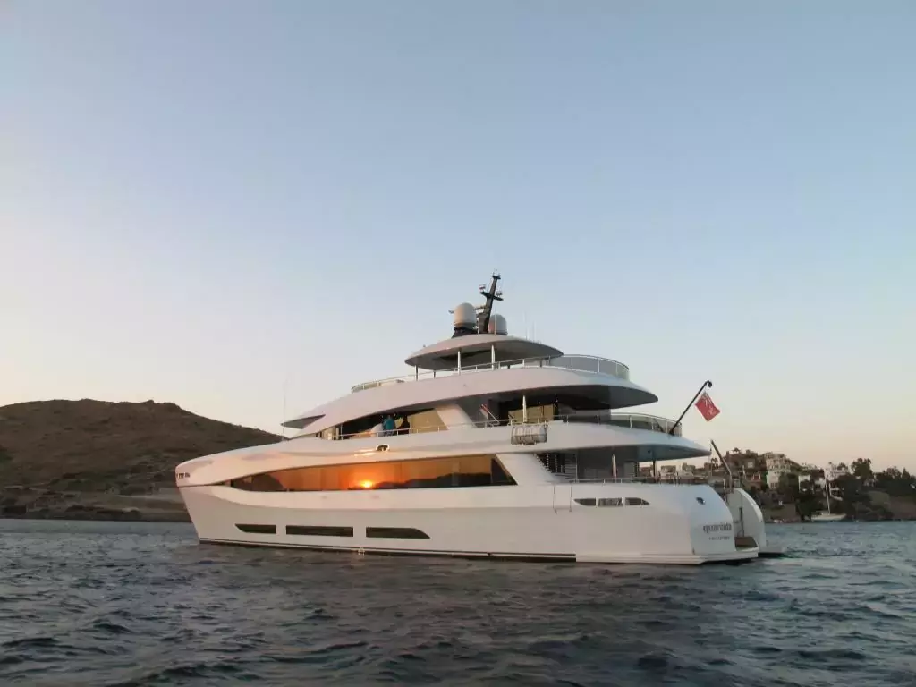 Quaranta by Curvelle - Special Offer for a private Superyacht Charter in Hvar with a crew
