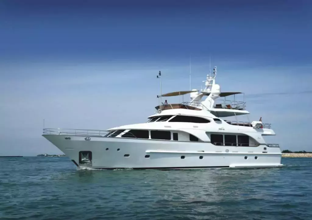 Quid Pro Quo by Benetti - Special Offer for a private Motor Yacht Charter in Sardinia with a crew
