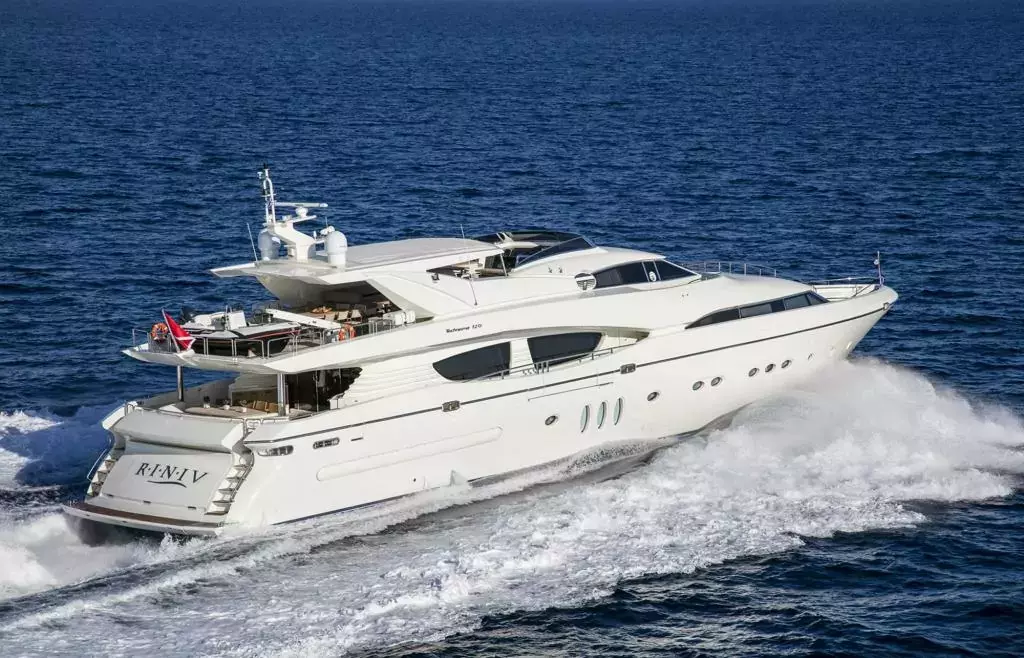 Rini V by Posillipo - Top rates for a Charter of a private Superyacht in Malta