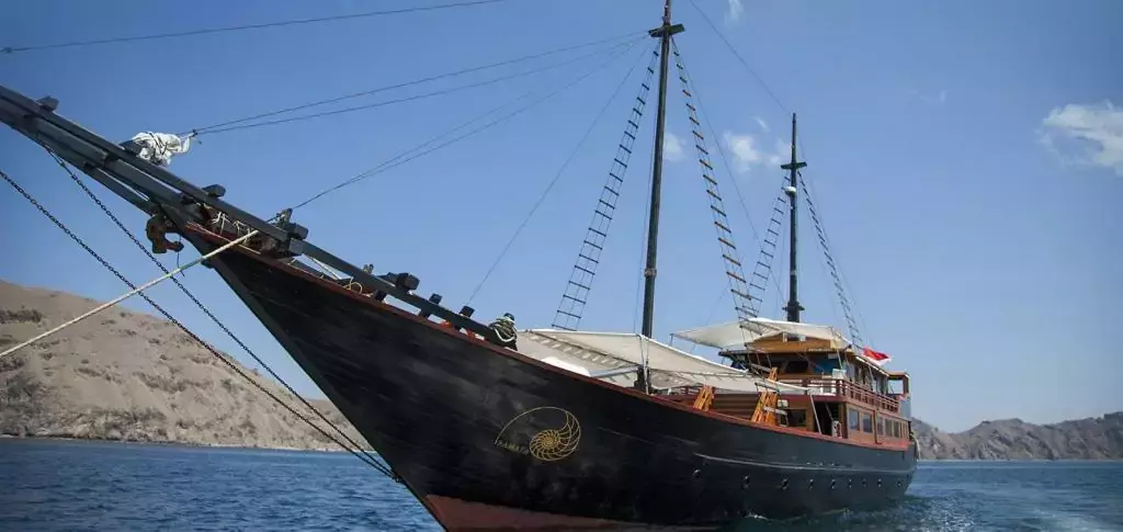 Samata by Konjo Boat Builders - Special Offer for a private Motor Sailer Rental in Komodo with a crew