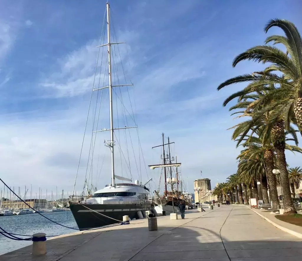 San Limi by CMB Yachts - Special Offer for a private Motor Sailer Rental in Split with a crew