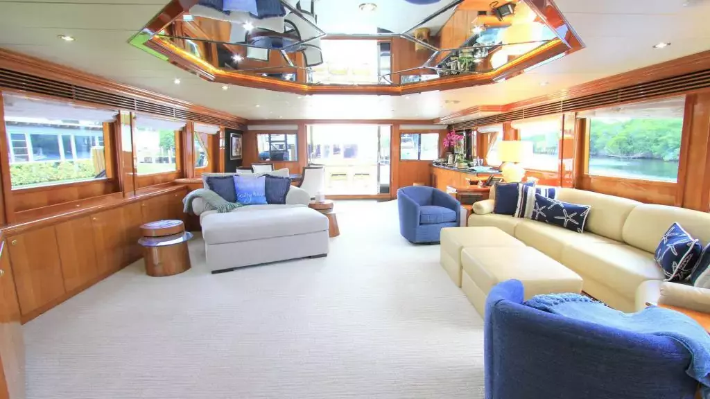 Sea Star by Hargrave - Special Offer for a private Motor Yacht Charter in Tortola with a crew