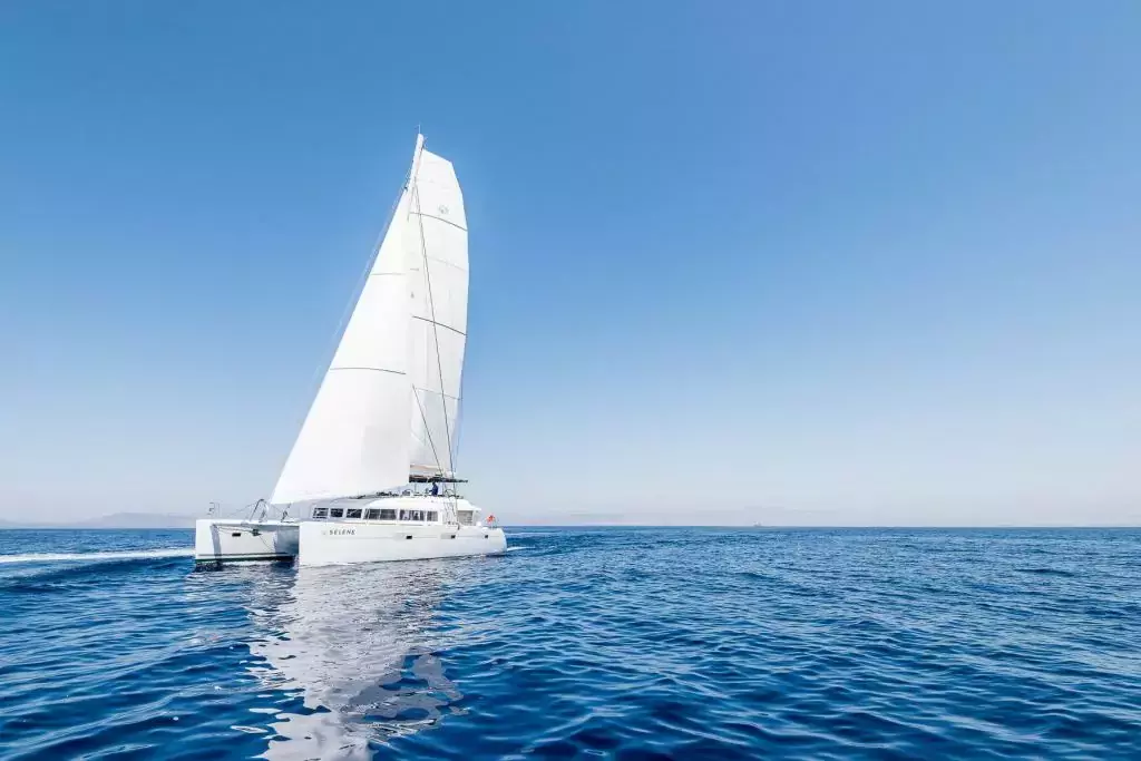 Selene by Lagoon - Special Offer for a private Sailing Catamaran Rental in Lavrion with a crew
