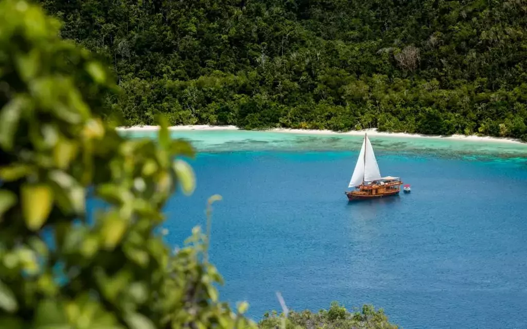 Sequoia by Bugis - Special Offer for a private Motor Sailer Rental in Komodo with a crew