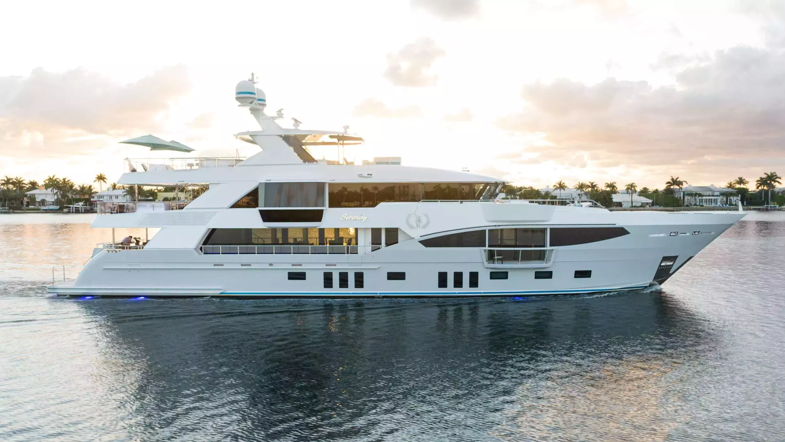 Serenity by IAG Yachts - Special Offer for a private Superyacht Charter in Nassau with a crew