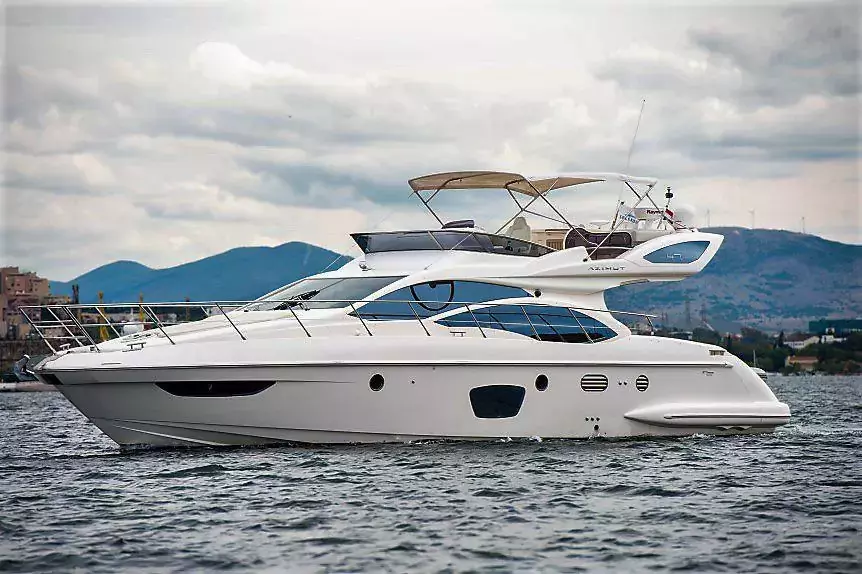 Skyfall MY by Azimut - Special Offer for a private Motor Yacht Charter in Hvar with a crew