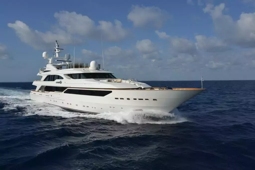 Sotavento by Benetti - Special Offer for a private Superyacht Charter in Corsica with a crew