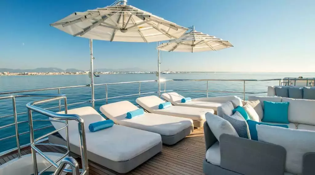 Soy Amor by Benetti - Special Offer for a private Superyacht Rental in Corfu with a crew
