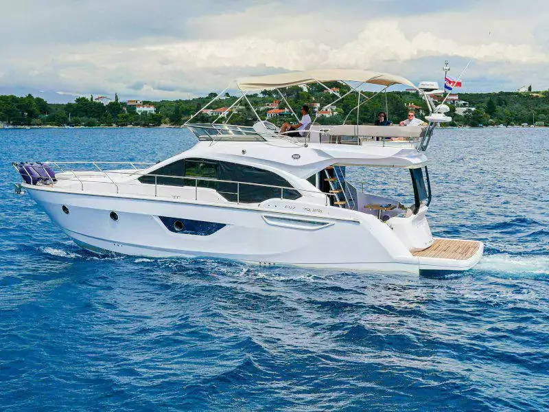 Stardust by Sessa Marine - Top rates for a Charter of a private Motor Yacht in Croatia