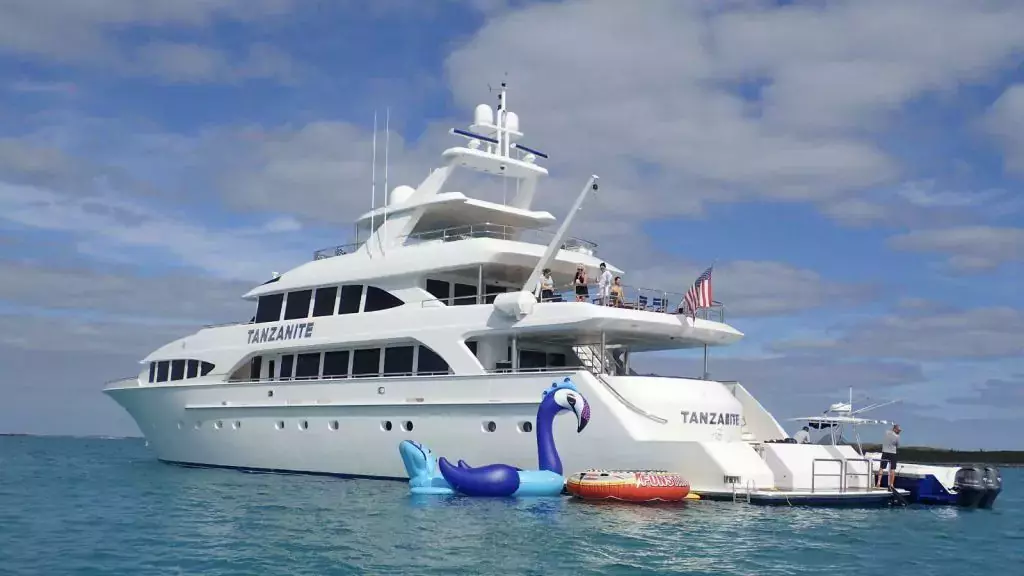 Tanzanite by Westship - Special Offer for a private Superyacht Charter in Oranjestad with a crew