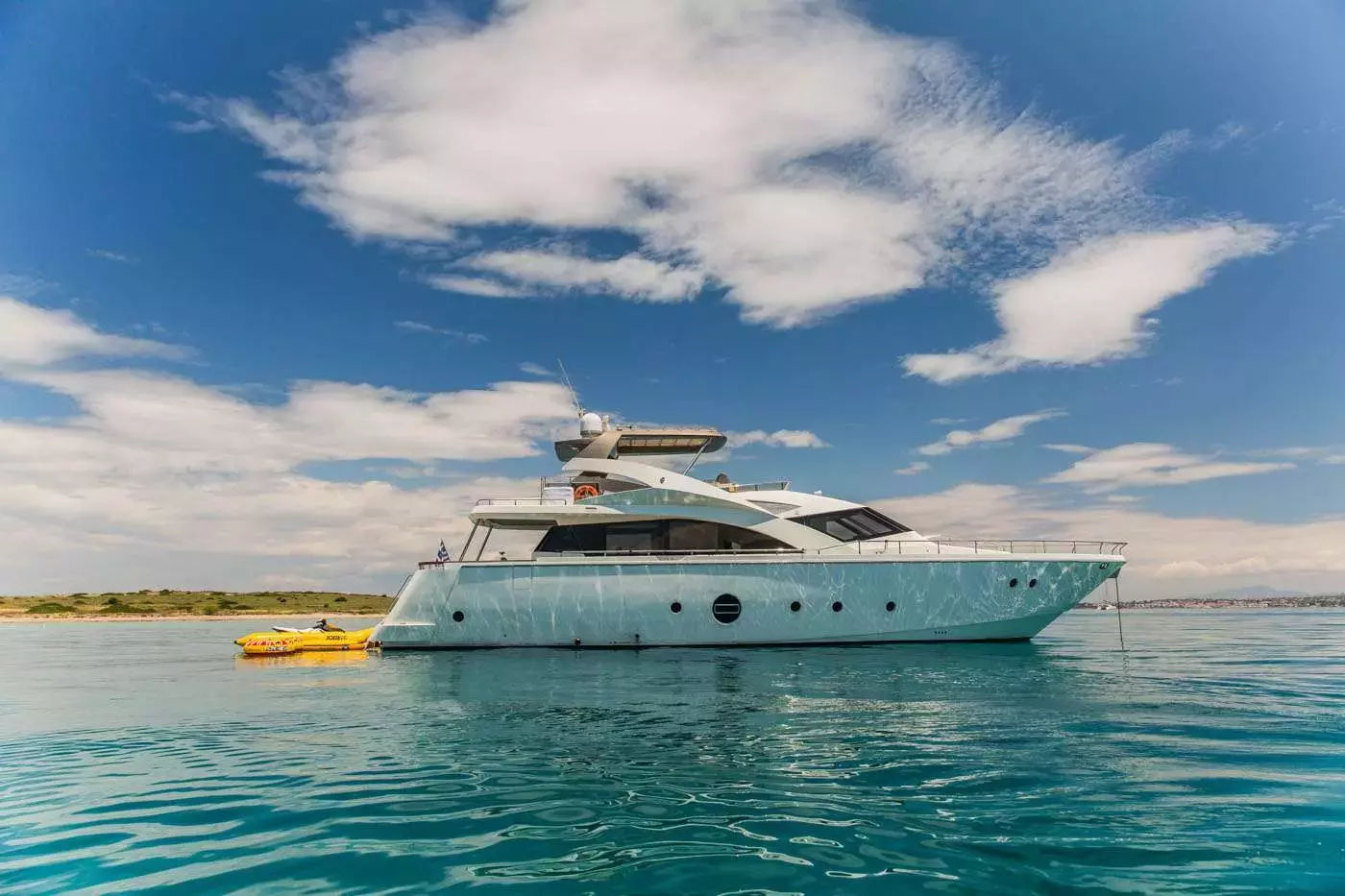 Ulisse by Aicon - Special Offer for a private Motor Yacht Charter in Lavrion with a crew