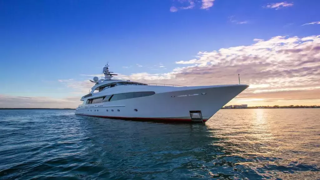 Usher by Delta Marine - Special Offer for a private Superyacht Charter in Hamilton with a crew