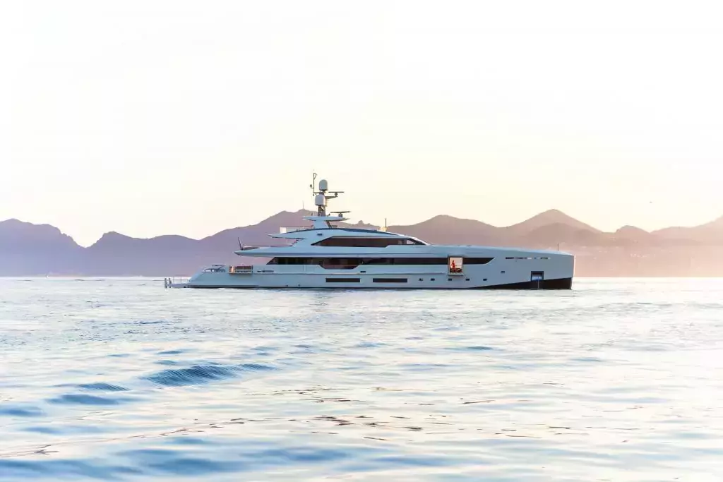 Vertige by Tankoa Yachts - Top rates for a Charter of a private Superyacht in Antigua and Barbuda
