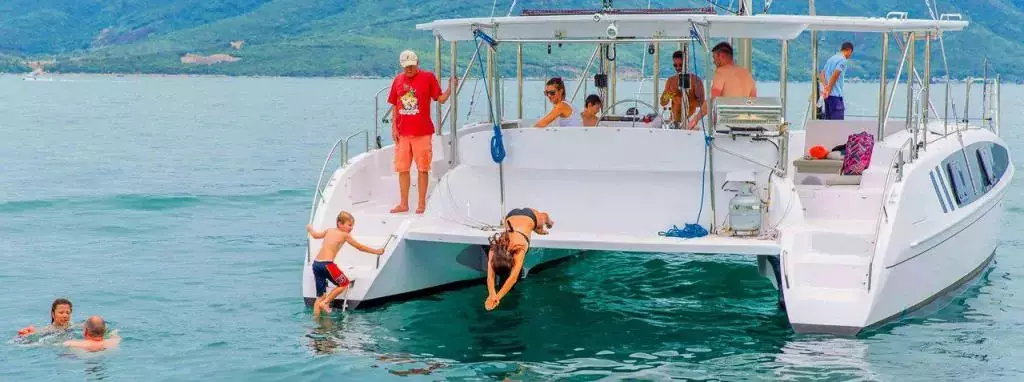 Weekend by Seawind Cats - Top rates for a Rental of a private Sailing Catamaran in Australia