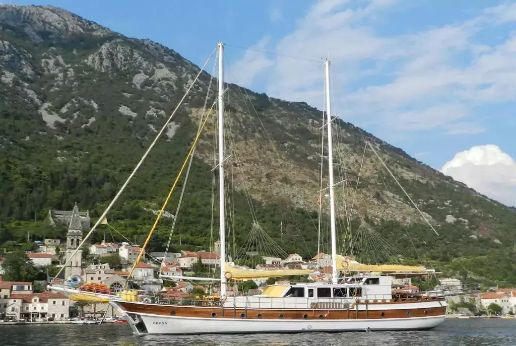 White Swan by Turkish Gulet - Special Offer for a private Motor Sailer Charter in Dubrovnik with a crew