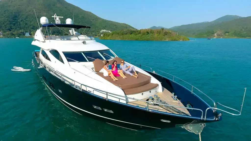 Mogul by Sunseeker - Special Offer for a private Motor Yacht Charter in Aberdeen with a crew