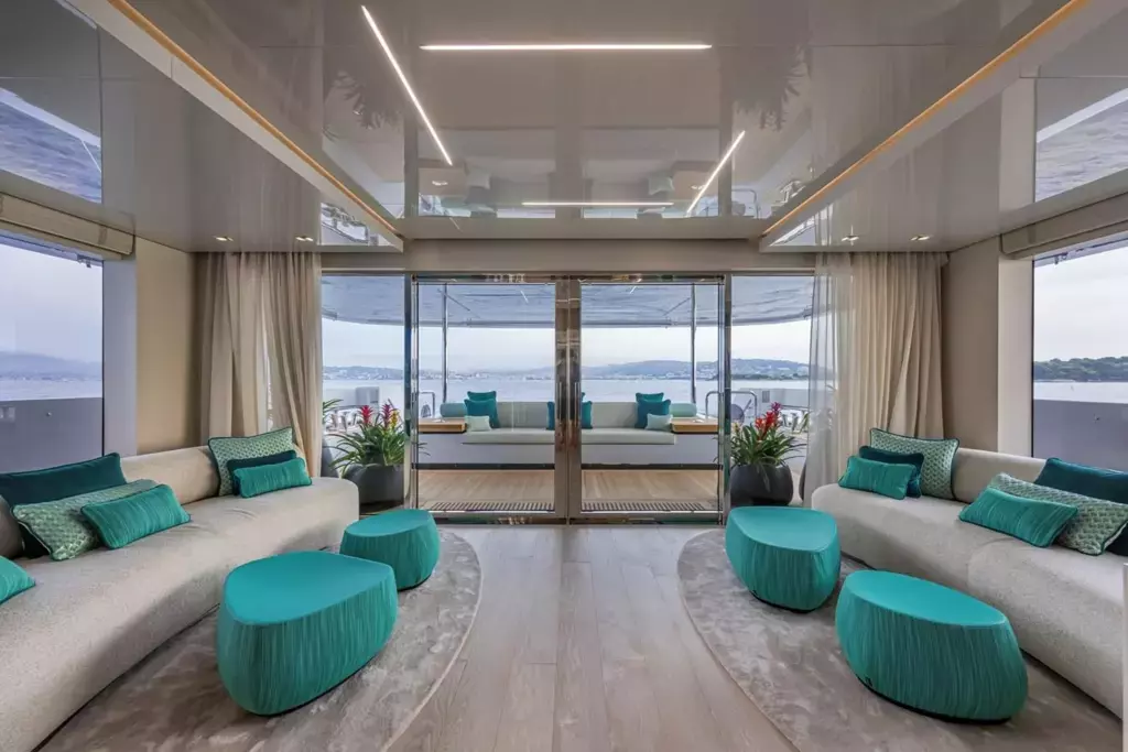 Emocean by Rosetti - Top rates for a Charter of a private Superyacht in St Barths