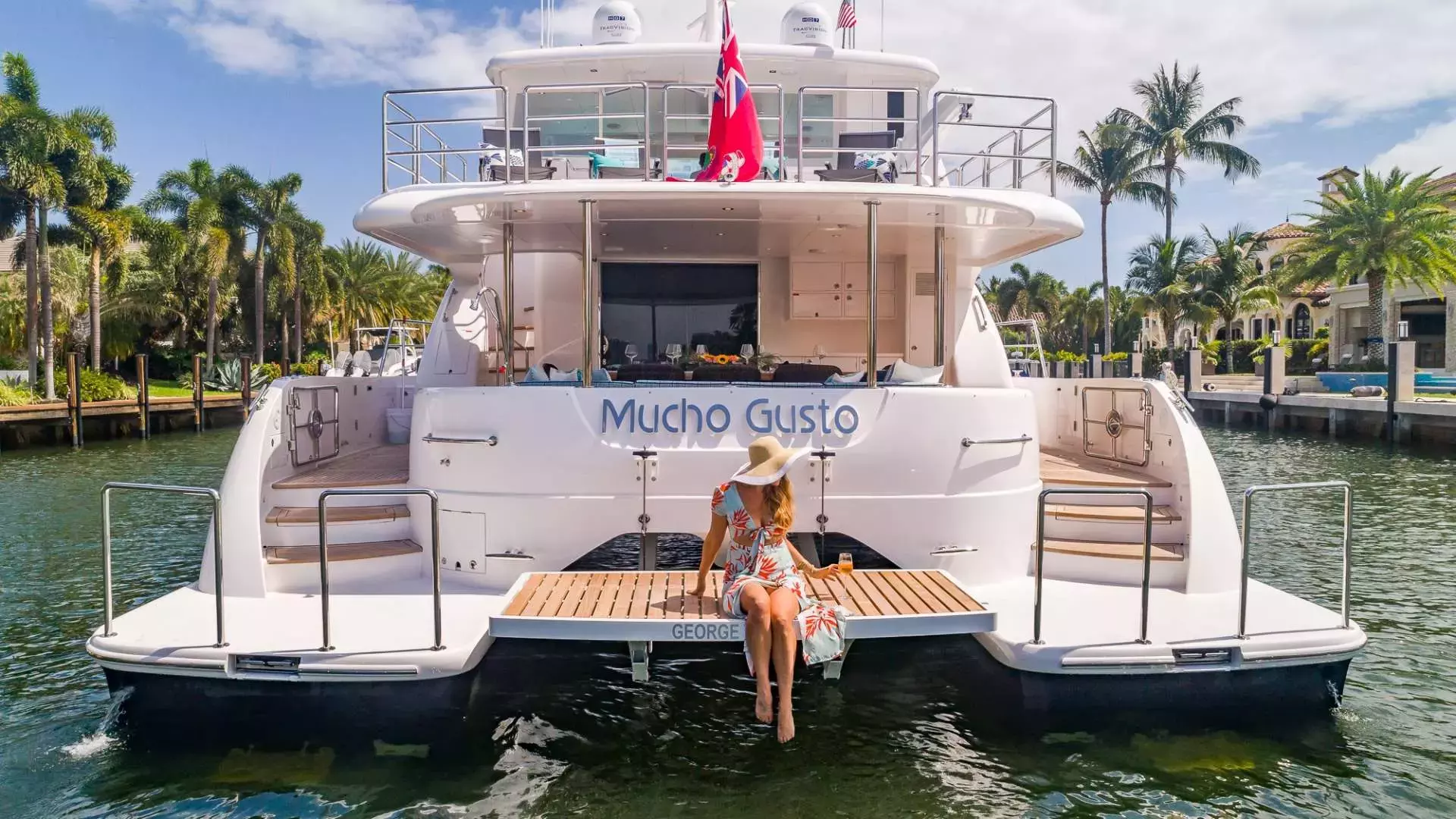 Mucho Gusto by Horizon - Special Offer for a private Power Catamaran Rental in Virgin Gorda with a crew