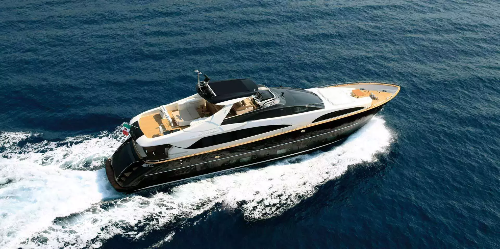 Privilegio by Riva - Special Offer for a private Motor Yacht Charter in Normans Cay with a crew