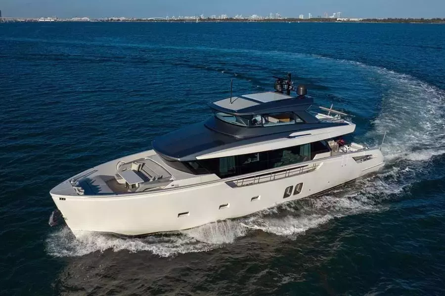 Quarantena by Sanlorenzo - Top rates for a Charter of a private Motor Yacht in Bahamas