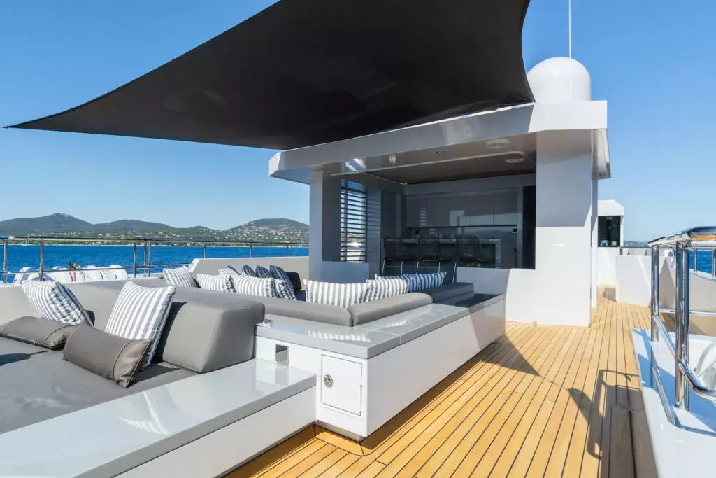 S7 by Tansu - Special Offer for a private Superyacht Charter in Mallorca with a crew