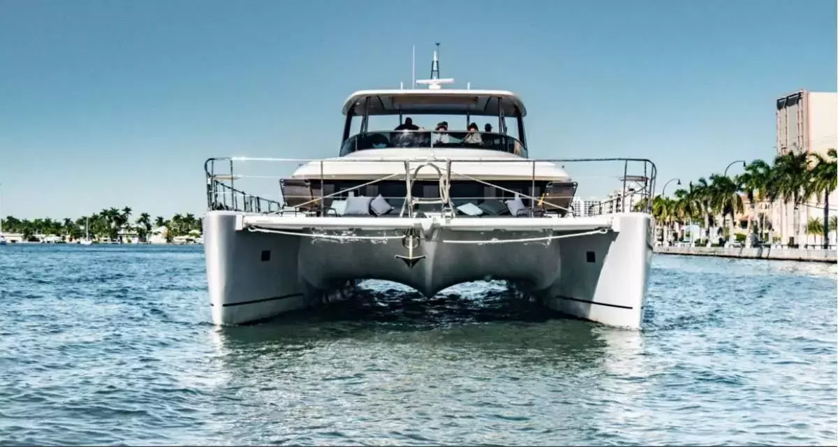 Philotimo by Lagoon - Special Offer for a private Power Catamaran Rental in Simpson Bay with a crew