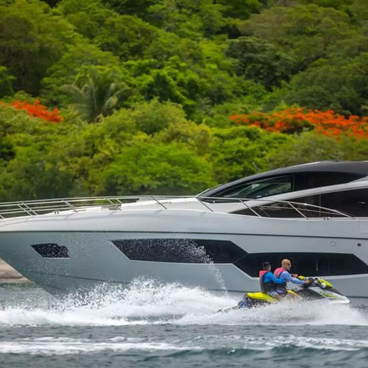 Costasol by Sunseeker - Top rates for a Charter of a private Motor Yacht in Panama