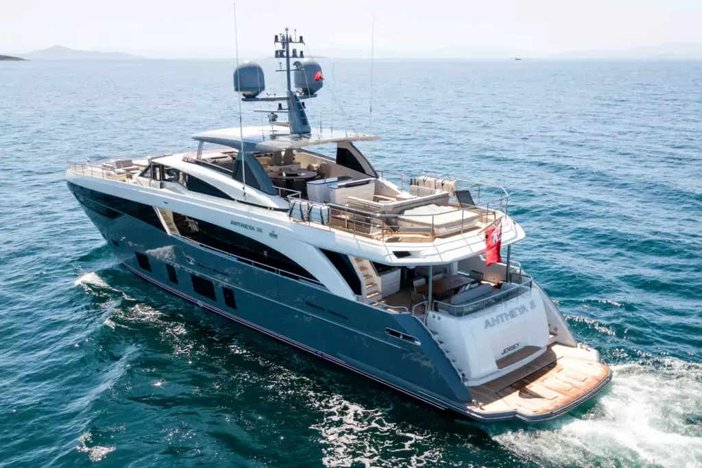 Antheya III by Princess - Special Offer for a private Superyacht Charter in Istanbul with a crew