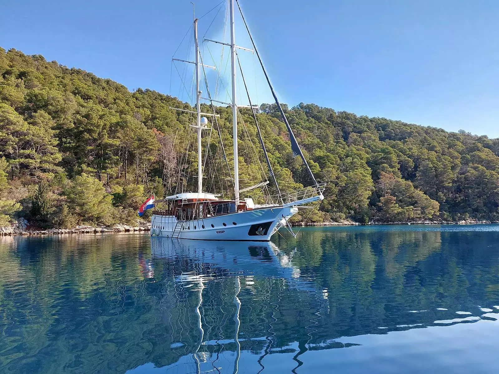 Gulet Vivere by Custom Made - Special Offer for a private Motor Sailer Charter in Hvar with a crew