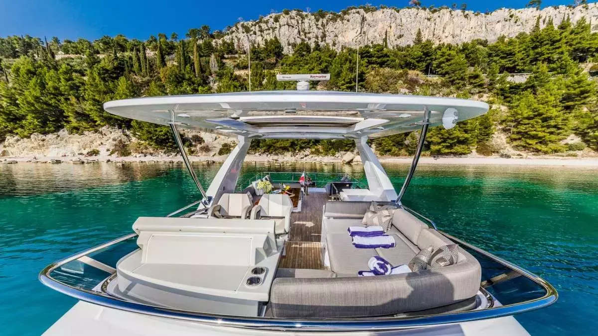 Karat II by Azimut - Special Offer for a private Motor Yacht Charter in Dubrovnik with a crew