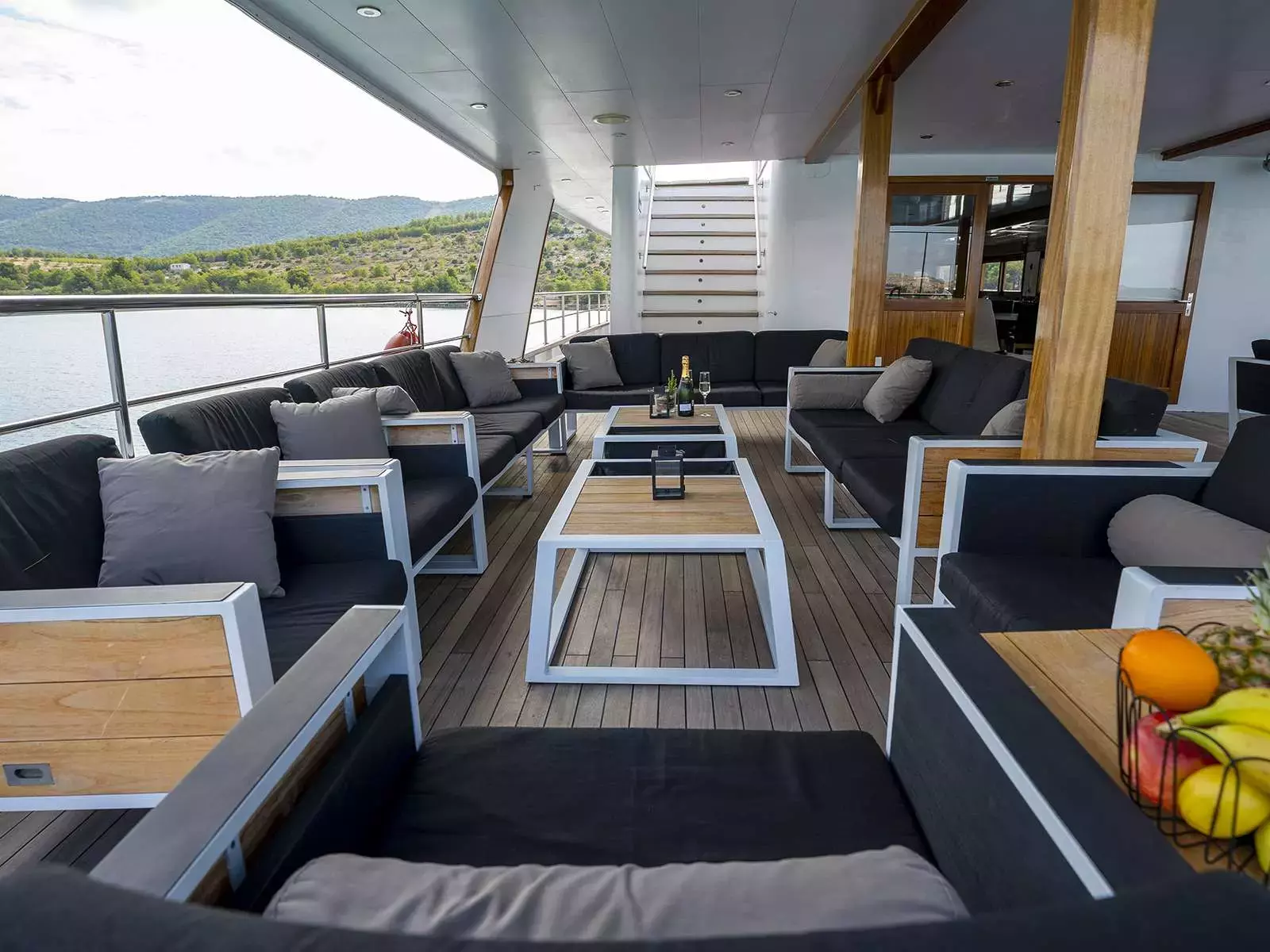 Karizma by Custom Made - Special Offer for a private Motor Yacht Charter in Split with a crew