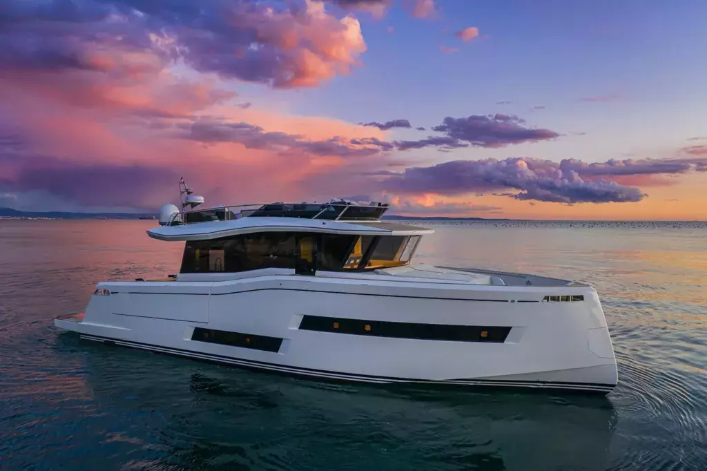 Amelie III by Pardo - Top rates for a Charter of a private Motor Yacht in Monaco