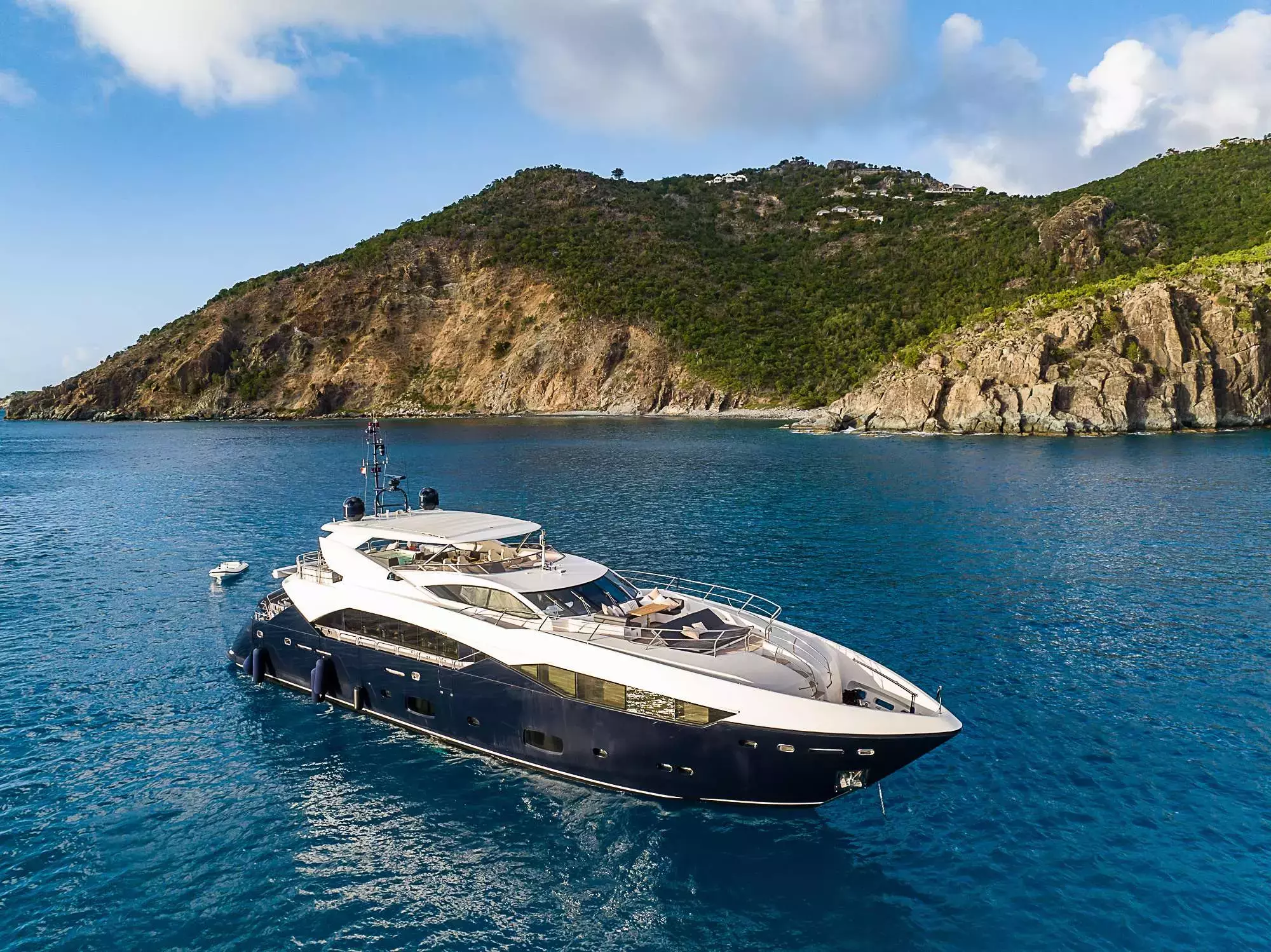 Evereast by Sunseeker - Special Offer for a private Motor Yacht Charter in Cap DAil with a crew