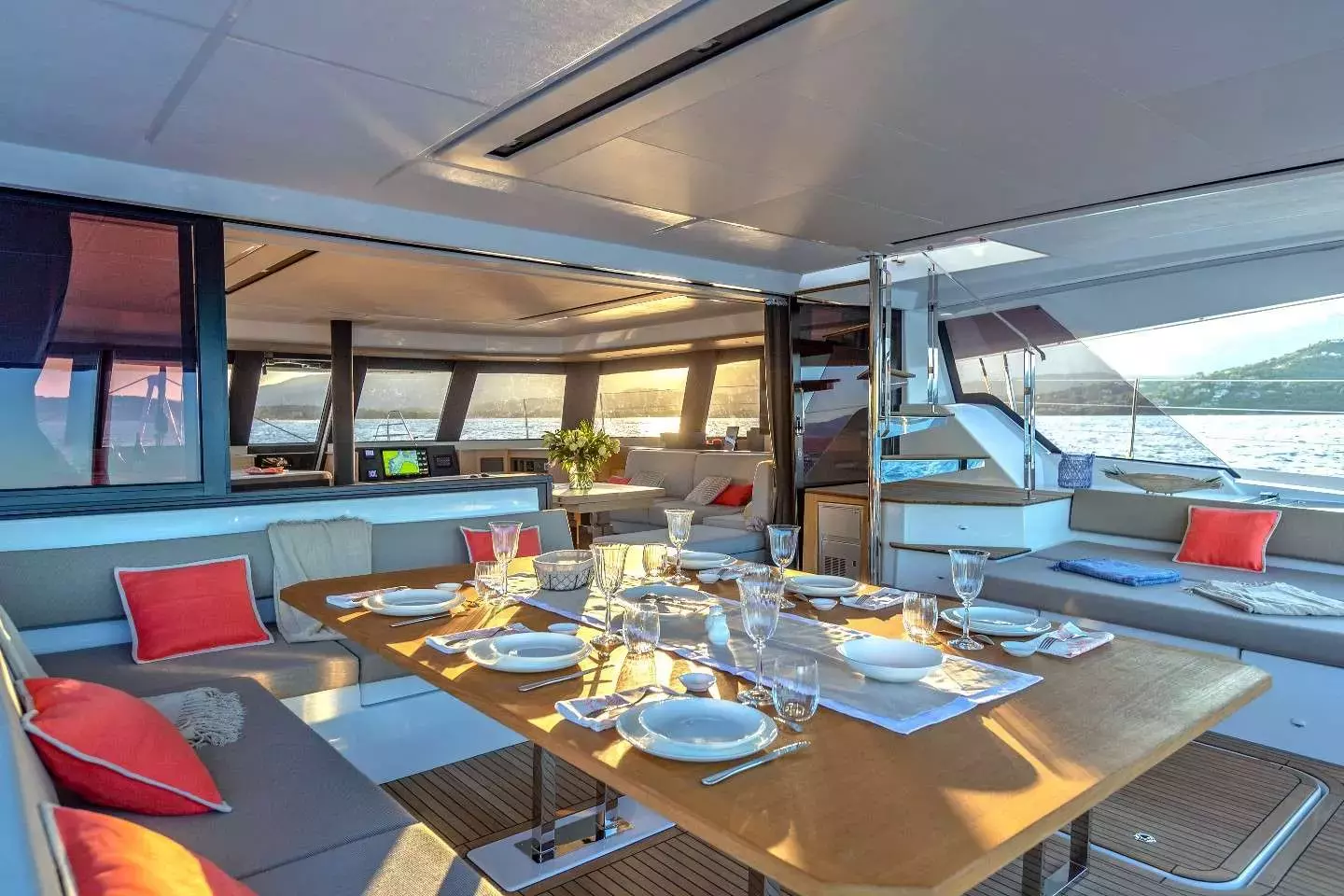 Inspirante by Fountaine Pajot - Top rates for a Charter of a private Luxury Catamaran in St Martin