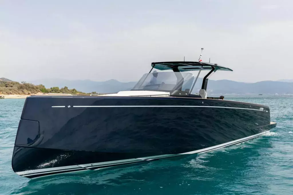 Sirocco I by Pardo - Special Offer for a private Motor Yacht Charter in Cannes with a crew