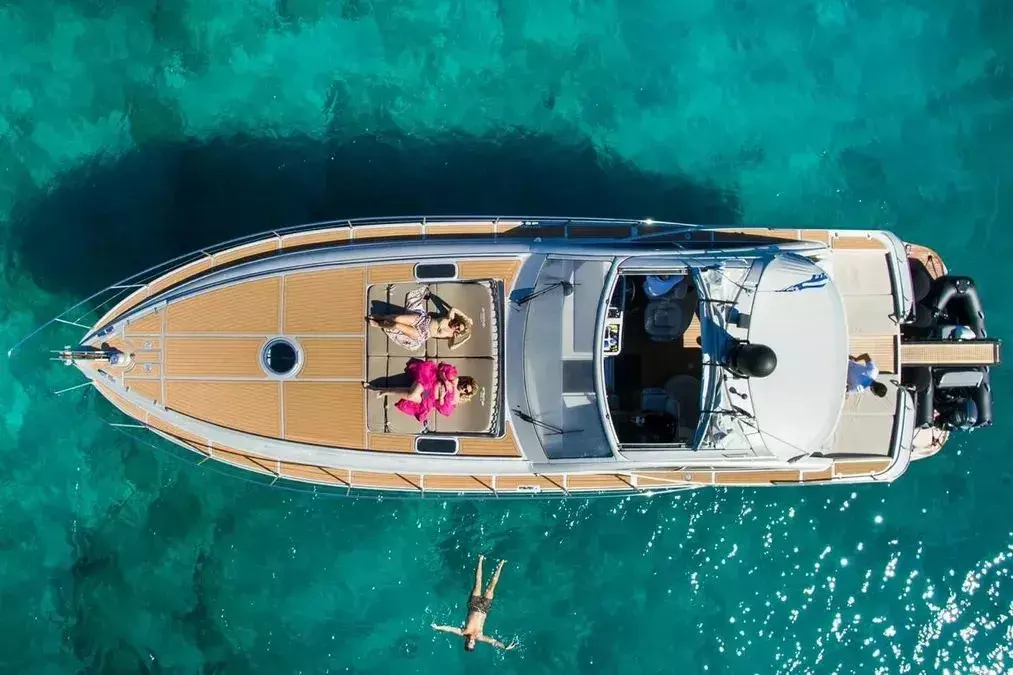 Antamar by Pershing - Special Offer for a private Power Boat Charter in Lefkada with a crew