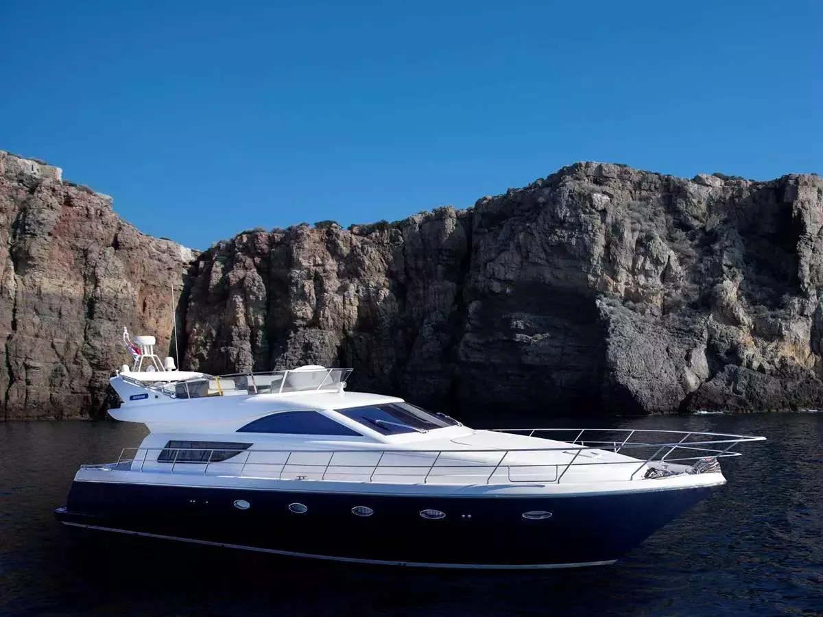 C & A by Uniesse - Special Offer for a private Motor Yacht Charter in Sifnos with a crew